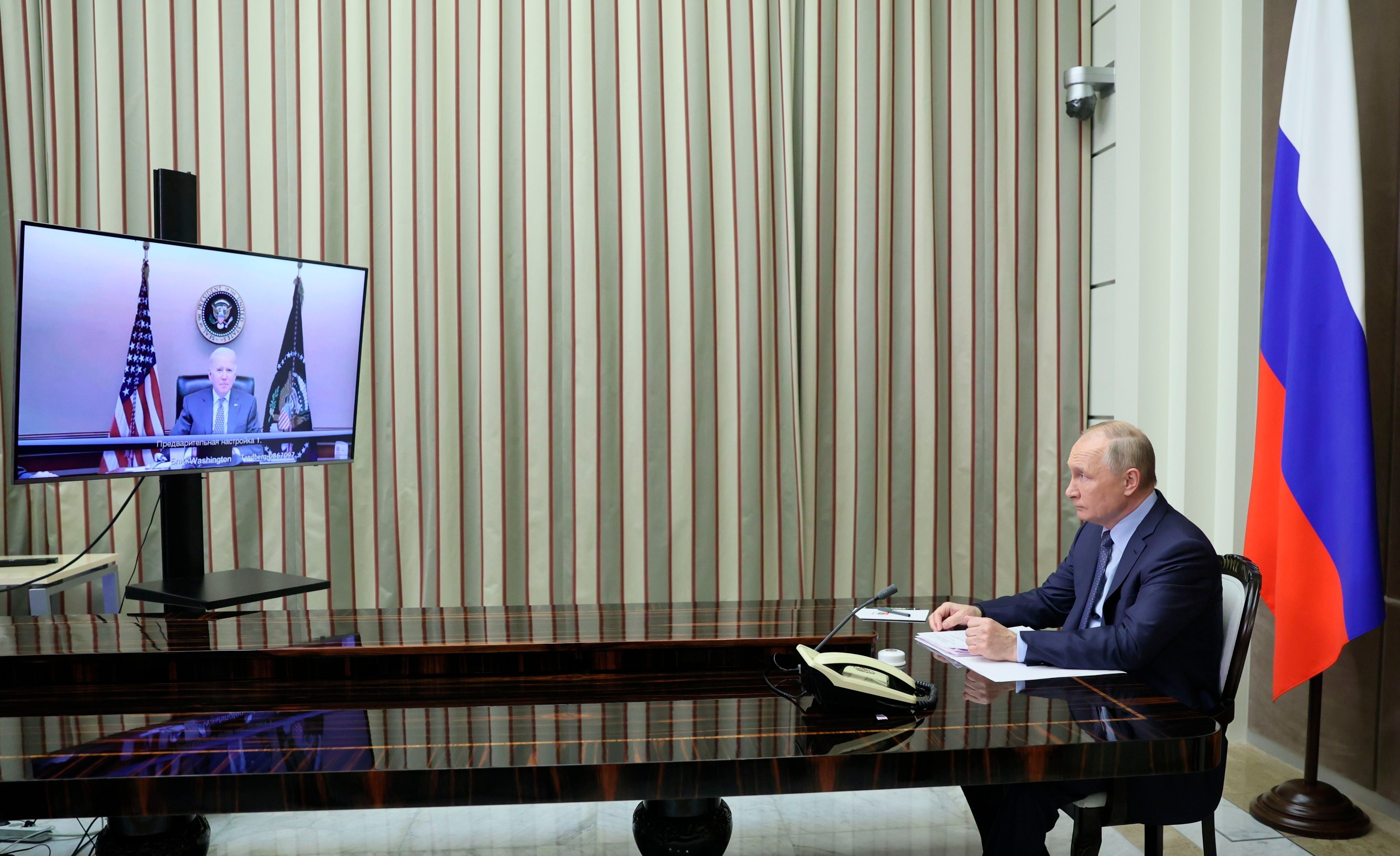 No plans to send more troops to Ukraine, Biden says