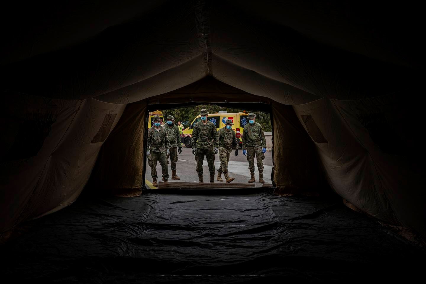 Spain field hospital, coronavirus