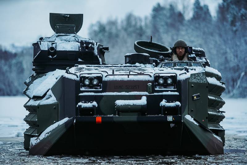U.S. Marines conduct a safety of use memorandum on an assault amphibious vehicle in preparation for Exercise Reindeer II, Reindeer I, and Joint Viking in Setermoen, Norway, Nov. 19, 2020.