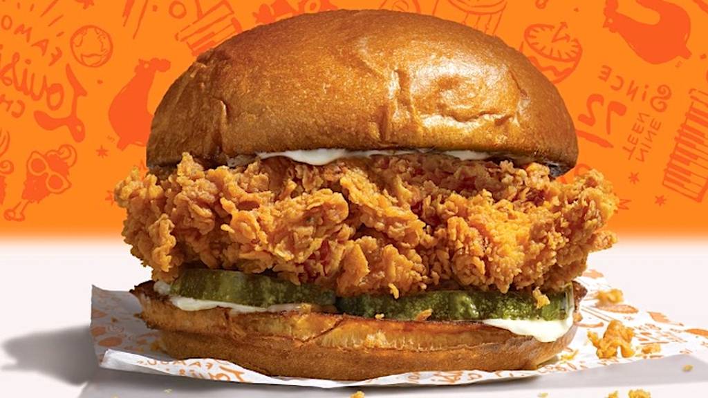 The Popeyes Chicken Sandwich Is Hurting Military Readiness