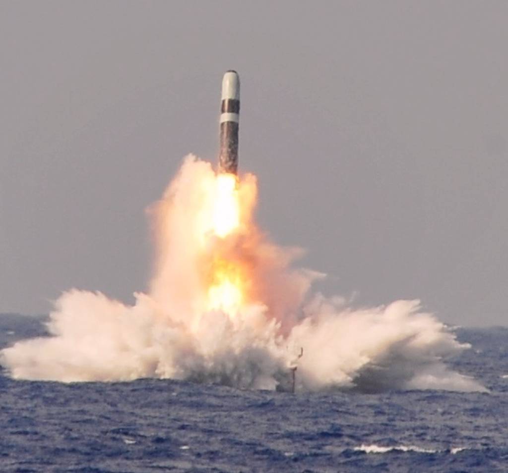 W76-2 Nuclear Weapon  A New U.S. Nuclear Weapon Goes to Sea