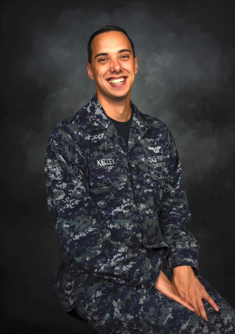 Sailor by day, performer by night — meet the Navy's drag queen, 'Harpy  Daniels'