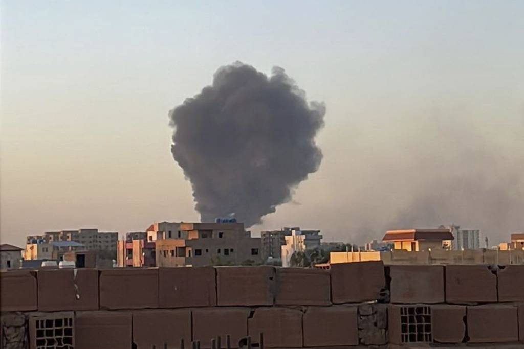 In this photo provided by Maheen S , smoke fills the sky in Khartoum, Sudan, near Doha International Hospital on Friday, April 21, 2023.