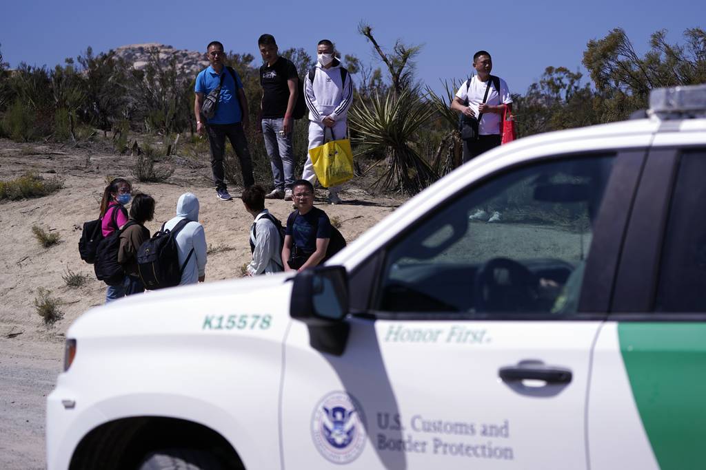 More troops headed to Mexico border as migrants surge