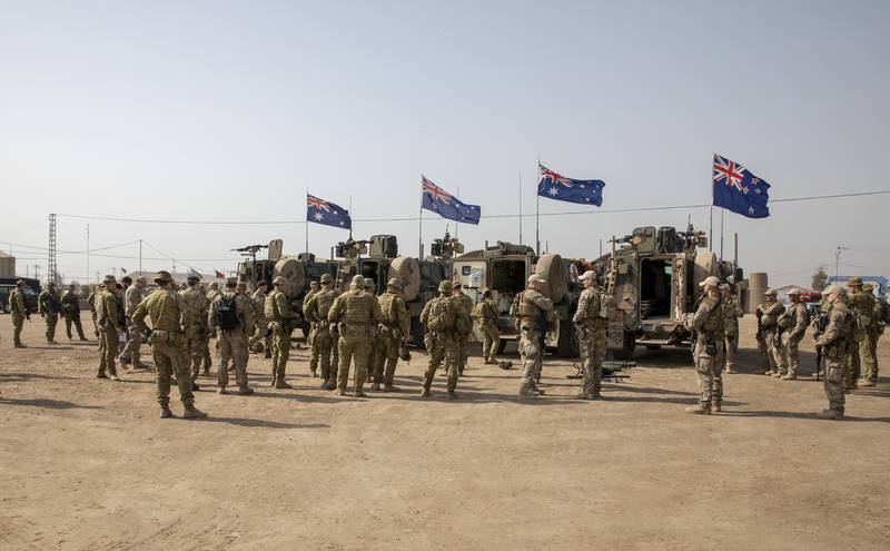 NATO Iraq command team