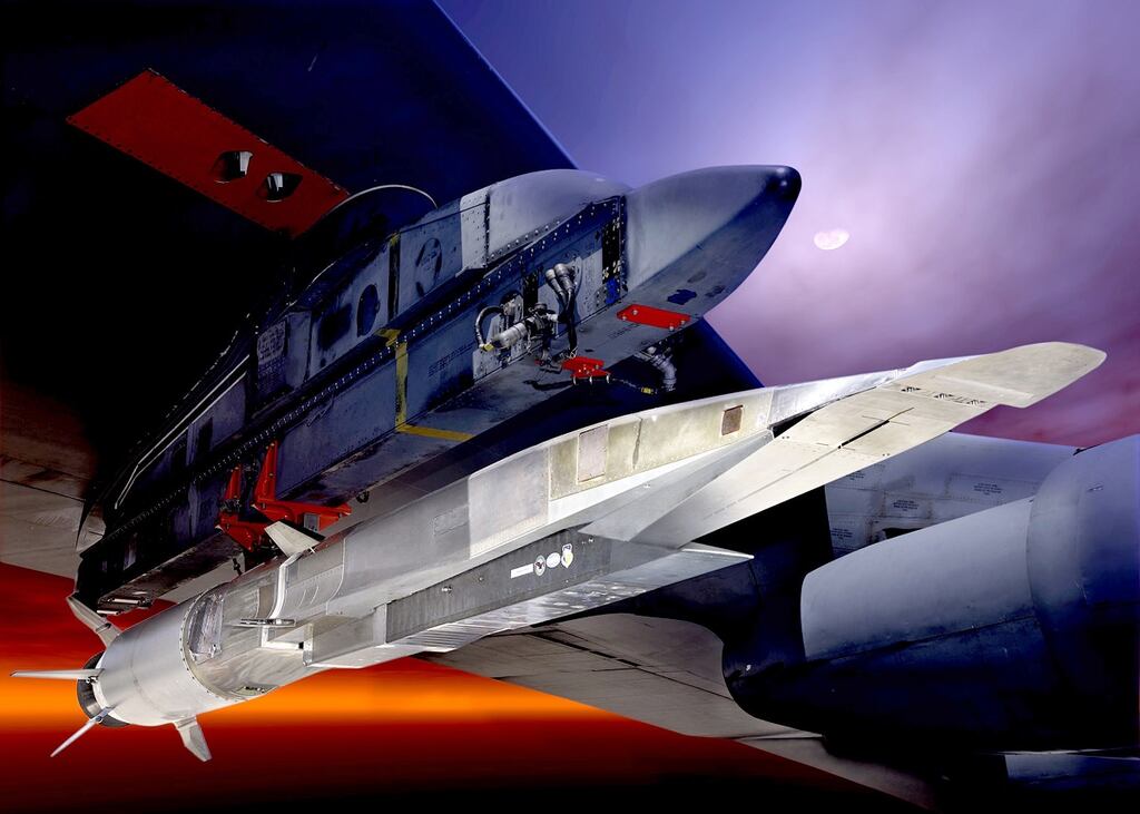 New Pentagon research chief is working on lasers, AI, hypersonic ...