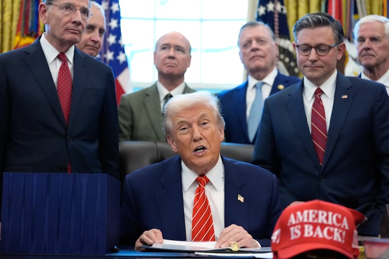 Trump signs bill to end partial government shutdown