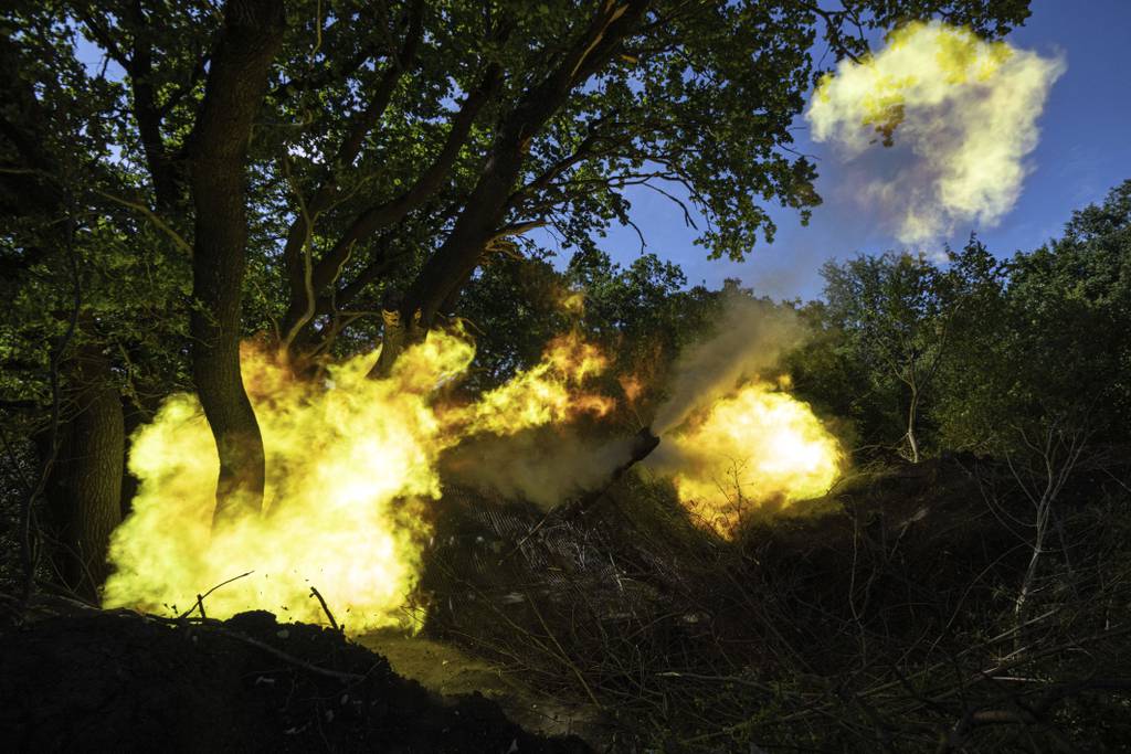 A Ukrainian self propelled artillery of 30th brigade fires towards Russian position in Donetsk region, Ukraine, Tuesday, June 20, 2023.