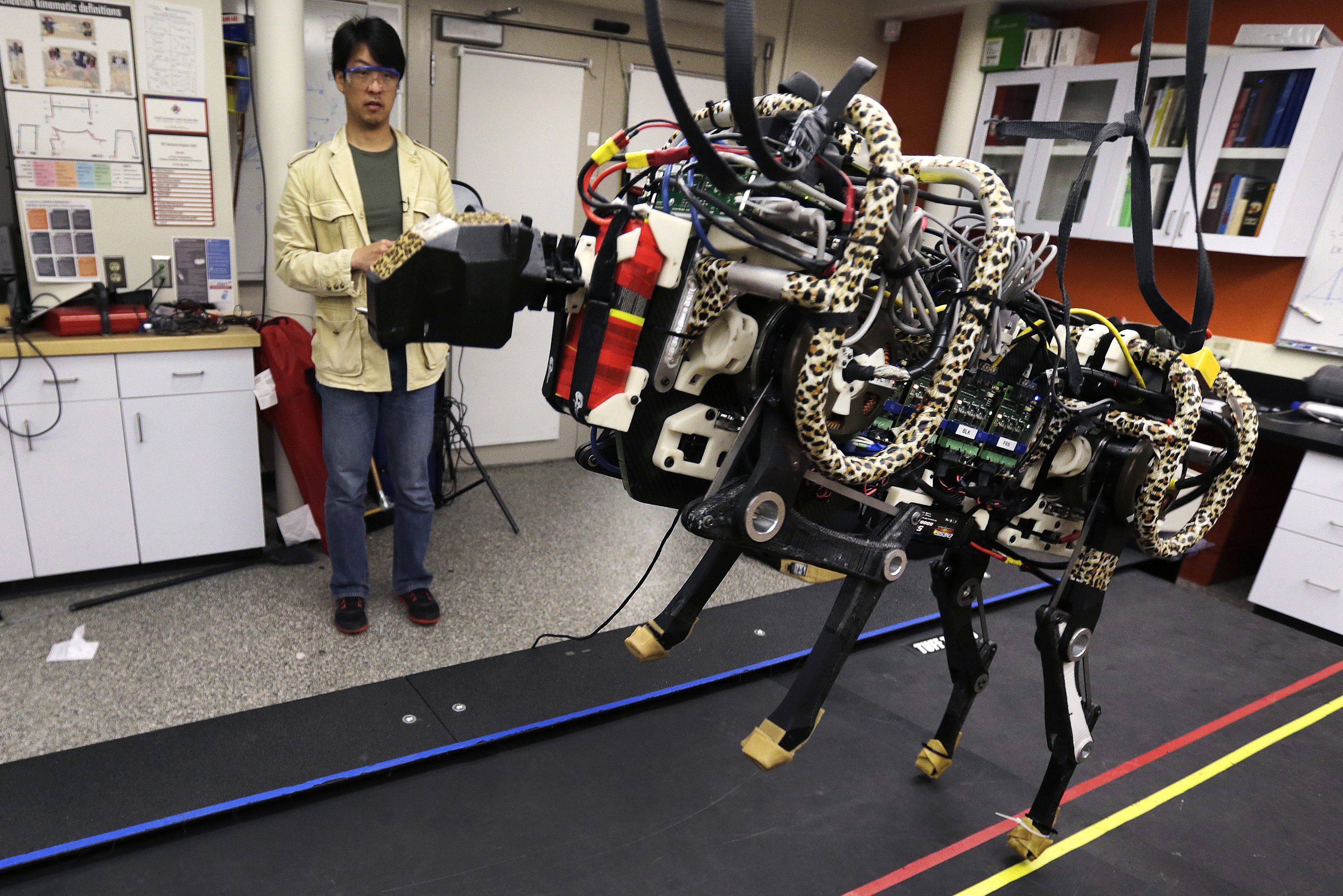 Какой из автономных роботов созданный французским изобретателем. Современная робототехника. Автономные роботы. Cheetah робот. Робототехника и инженерия.